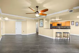 10851 Mangrove Cay Ln NE, Saint Petersburg, FL 33716 - Photo 7