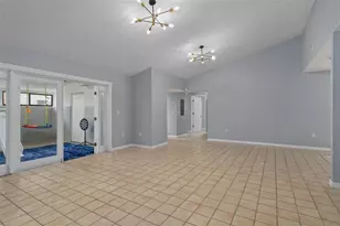 1880 N Crystal Lake Dr, Lakeland, FL 33801 - Photo 15