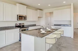 35616 Lowery Trl, Zephyrhills, FL 33541 - Photo 3