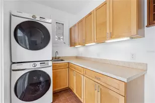 3612 W Platt St, Tampa, FL 33609 - Photo 33