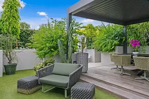 2619 Bayshore Blvd, Tampa, FL 33629 - Photo 17