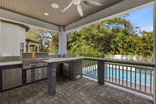 4615 W Sunset Blvd, Tampa, FL 33629 - Photo 5