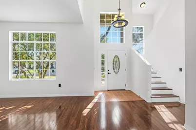 17705 Esprit Drive, Tampa, FL 33647 - Photo 3