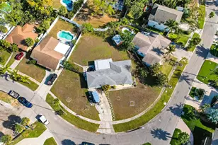 1722 Bayou Grande Blvd NE, Saint Petersburg, FL 33703 - Photo 9