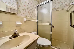 2430 Brazilia Dr, Clearwater, FL 33763 - Photo 15