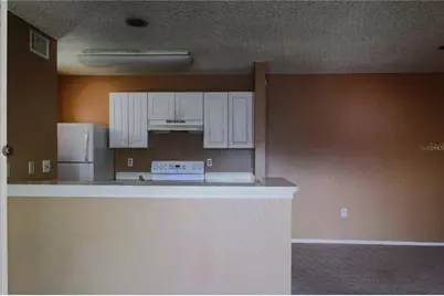 4107 Chatham Oak Court #307, Tampa, FL 33624 - Photo 3