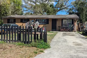 8209 N 18th St, Tampa, FL 33604 - Photo 1