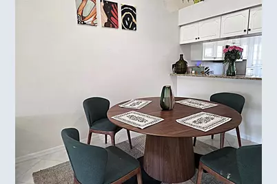 2547 Estancia Boulevard, Clearwater, FL 33761 - Photo 11