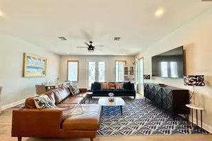 4740 Legacy Park Dr, Tampa, FL 33611 - Photo 17