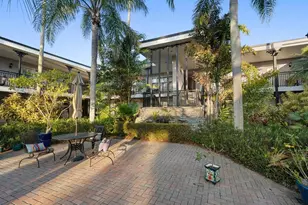 1101 Victoria Dr, Dunedin, FL 34698 - Photo 3