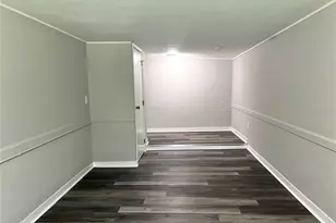 5045 Green Key Rd, New Port Richey, FL 34652 - Photo 9