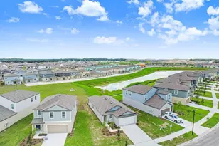 11545 Radiant Shore Loop, San Antonio, FL 33576 - Photo 3