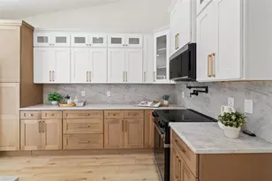 346 Carson Ln, Palm Harbor, FL 34684 - Photo 13