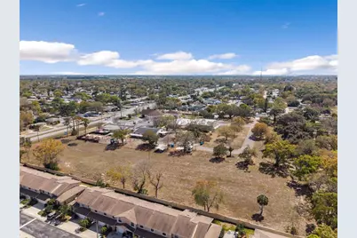 9530 Starkey Road, Seminole, FL 33777 - Photo 7