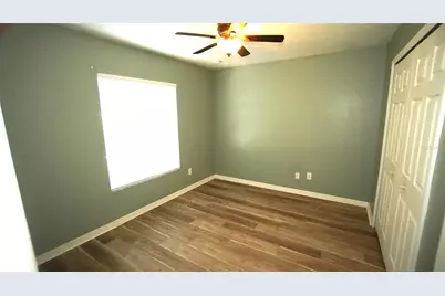 30950 Mandolin Cay Avenue, Wesley Chapel, FL 33543 - Photo 9