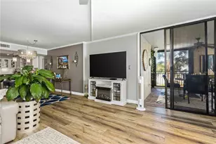 1390 Gulf Blvd, Clearwater, FL 33767 - Photo 11