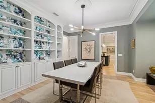 5210 S Crescent Dr, Tampa, FL 33611 - Photo 17