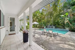 5210 S Crescent Dr, Tampa, FL 33611 - Photo 43