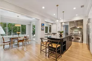 5210 S Crescent Dr, Tampa, FL 33611 - Photo 5