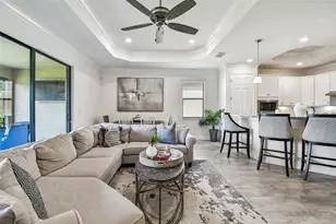 24253 Gallberry Dr, Venice, FL 34293 - Photo 11