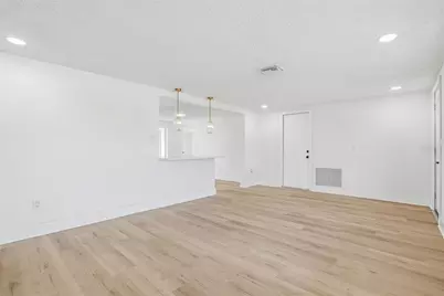 7846 Wallaba Lane, New Port Richey, FL 34653 - Photo 3