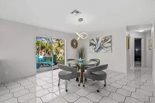 2000 58th St N, Saint Petersburg, FL 33710 - Photo 15