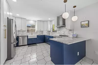 2000 58th Street N, Saint Petersburg, FL 33710 - Photo 7