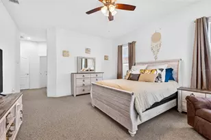 1614 Prairie Blossom Dr, Lakeland, FL 33810 - Photo 9