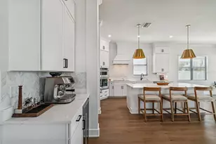 3016 W Ballast Point Blvd, Tampa, FL 33611 - Photo 11