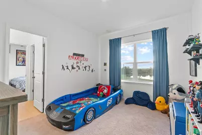 33975 Astoria Circle, Wesley Chapel, FL 33545 - Photo 31