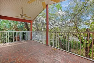 5827 Rio Dr, New Port Richey, FL 34652 - Photo 37