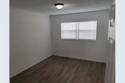 245 - 247 38th Avenue SE, Saint Petersburg, FL 33705 - Photo 3