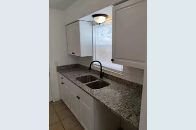 245 - 247 38th Avenue SE, Saint Petersburg, FL 33705 - Photo 7