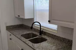 245 - 247 38th Ave SE, Saint Petersburg, FL 33705 - Photo 7