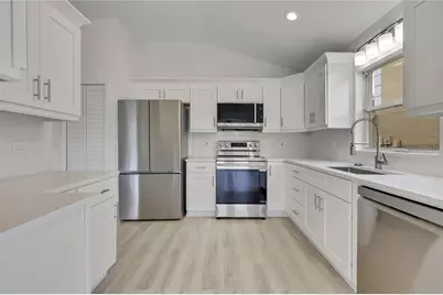 545 Lake Cypress Circle, Oldsmar, FL 34677 - Photo 9