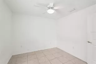 1551 Blue Bayou Cir, Ruskin, FL 33570 - Photo 37