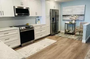 113 1st St E, Tierra Verde, FL 33715 - Photo 7