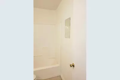 8215 Klondyke Street, Tampa, FL 33604 - Photo 5