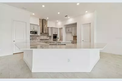 958 Signet Drive, Apollo Beach, FL 33572 - Photo 13