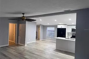 36153 Zinnia Ave, Zephyrhills, FL 33541 - Photo 3