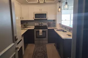 7100 Sunshine Skyway Ln S, Saint Petersburg, FL 33711 - Photo 13