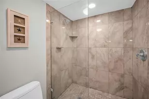 1660 Gulf Blvd, Clearwater Beach, FL 33767 - Photo 69