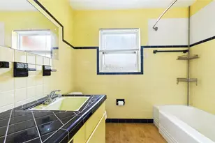 2706 46th St S, Gulfport, FL 33711 - Photo 13