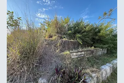 1203 40th Avenue W, Bradenton, FL 34205 - Photo 11