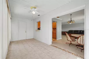 401 Finchley Ct, Sun City Center, FL 33573 - Photo 15