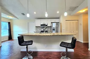 1649 12th St SW, Largo, FL 33778 - Photo 5