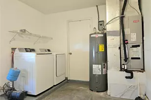 1649 12th St SW, Largo, FL 33778 - Photo 37