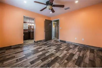 3511 S 76th Street, Tampa, FL 33619 - Photo 9