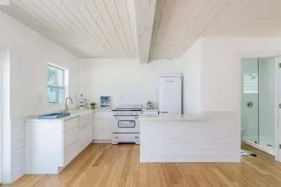 1115 Pennsylvania Avenue, Palm Harbor, FL 34683 - Photo 7