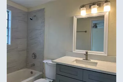 3704 Meadowbreeze Drive, Tampa, FL 33619 - Photo 21